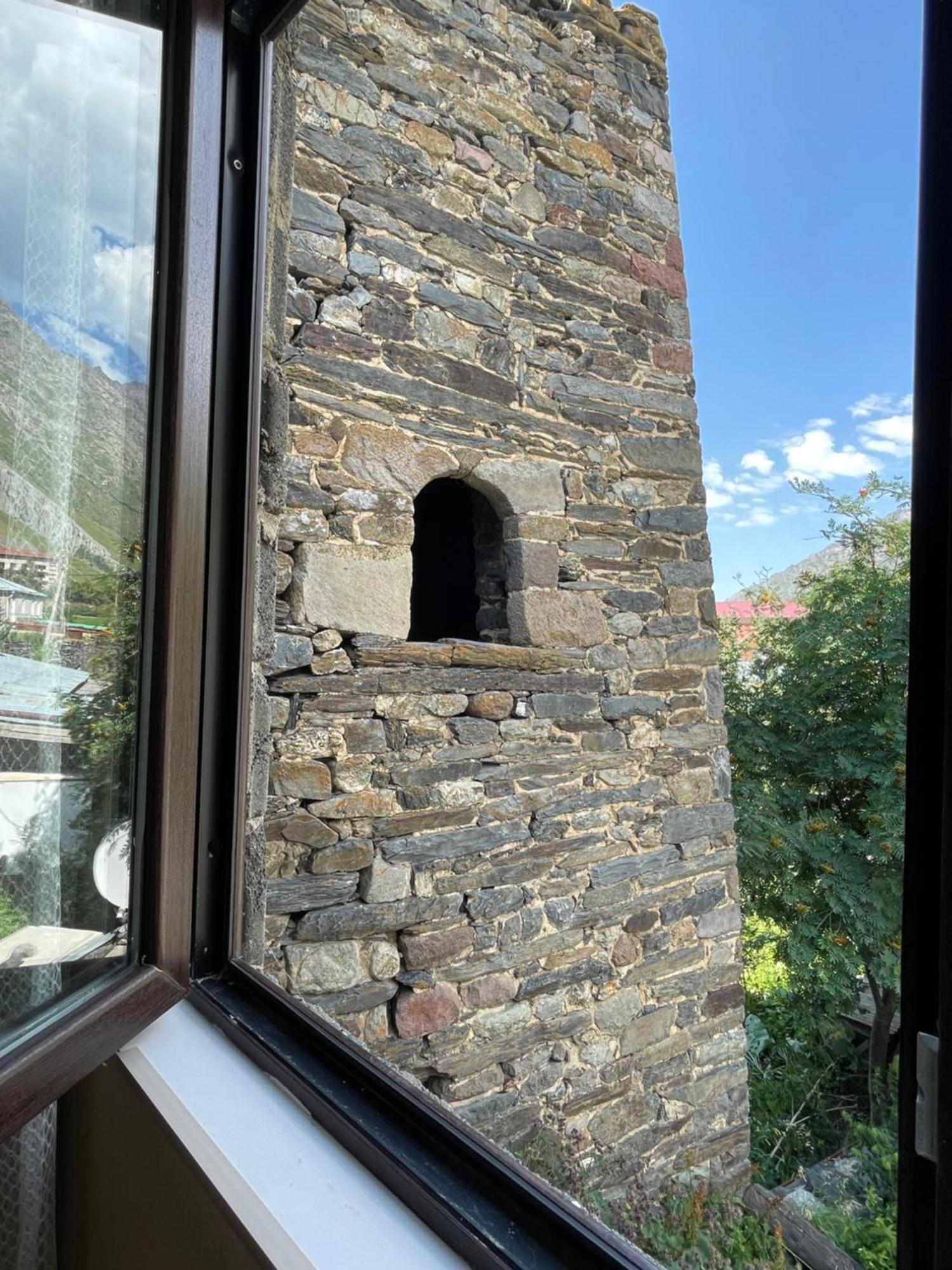 Sunny Guesthouse Kazbegi Εξωτερικό φωτογραφία