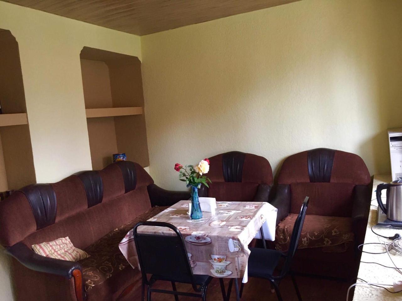 Sunny Guesthouse Kazbegi Εξωτερικό φωτογραφία